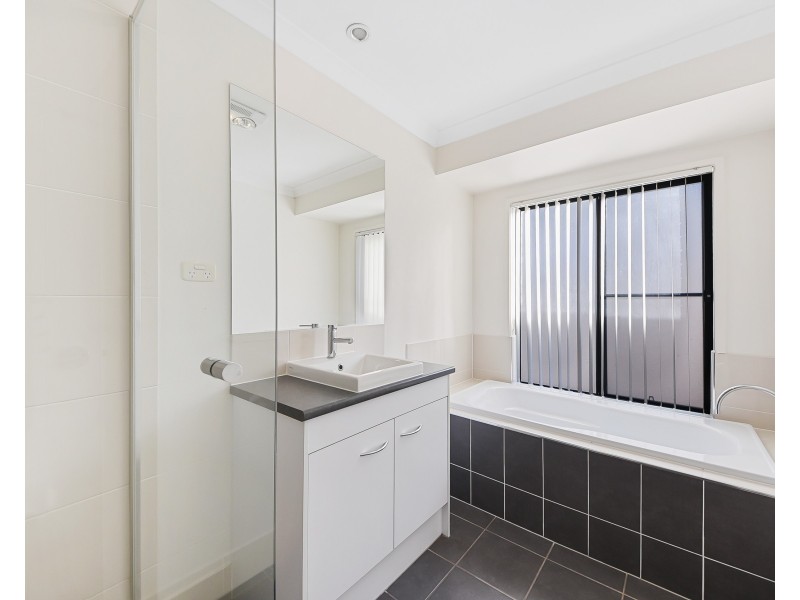 100 Littleton Road, Richlands QLD 4077