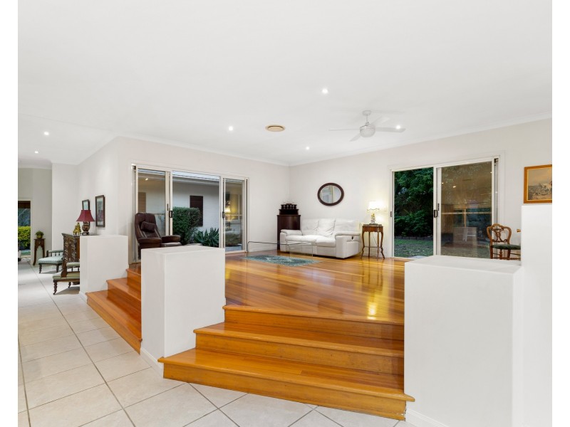 272 Kangaroo Gully Road, Bellbowrie QLD 4070