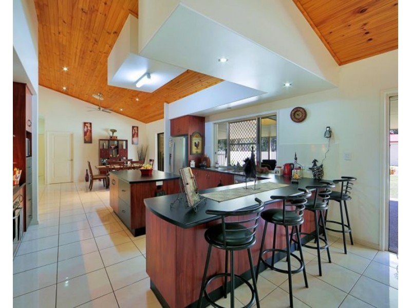 358 Malvern Drive, Moore Park Beach QLD 4670