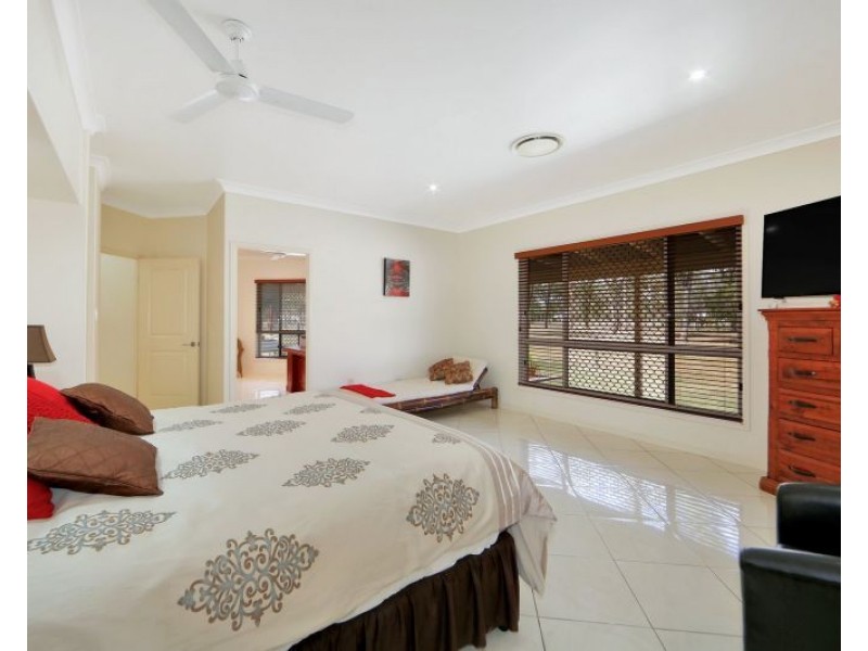358 Malvern Drive, Moore Park Beach QLD 4670