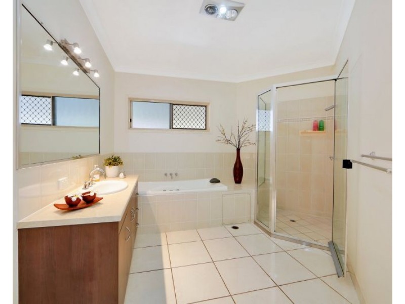 358 Malvern Drive, Moore Park Beach QLD 4670