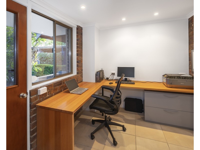 49 Carnegie Street, Westlake QLD 4074