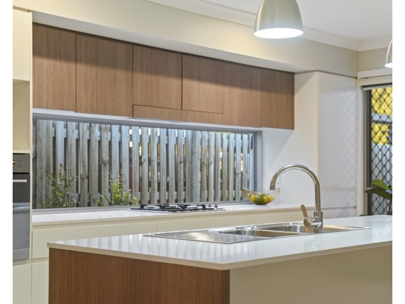 8a Bland Street, Coopers Plains QLD 4108