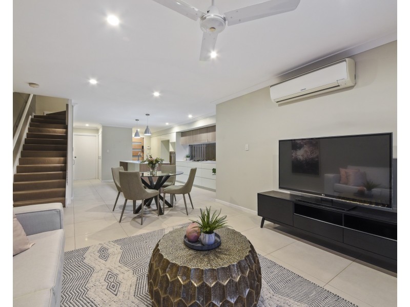 8a Bland Street, Coopers Plains QLD 4108