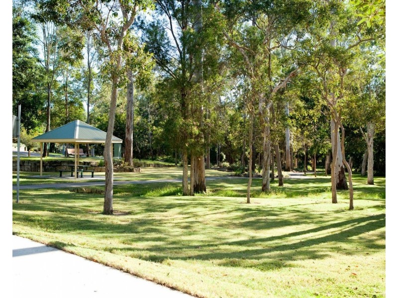 41 Edenbrooke Drive, Sinnamon Park QLD 4073