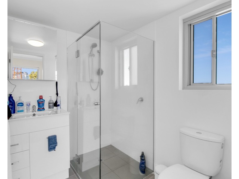 39/45 Regent Street, Woolloongabba QLD 4102