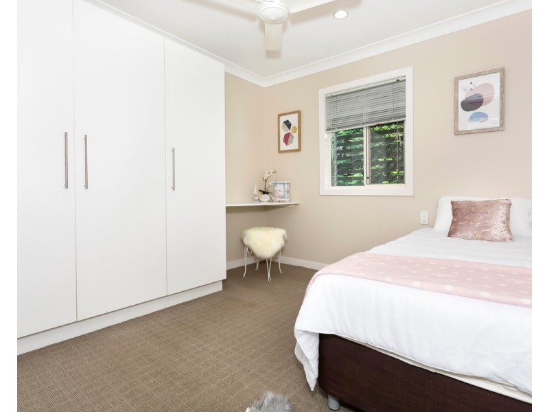 100 Dudley St East, Annerley QLD 4103