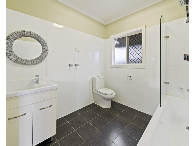 100 Dudley St East, Annerley QLD 4103