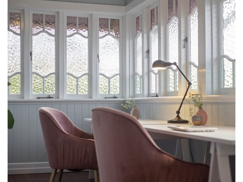 17 Glanosmond Avenue, Camp Hill QLD 4152