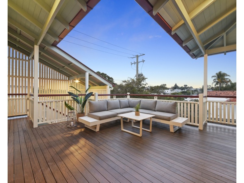 17 Glanosmond Avenue, Camp Hill QLD 4152