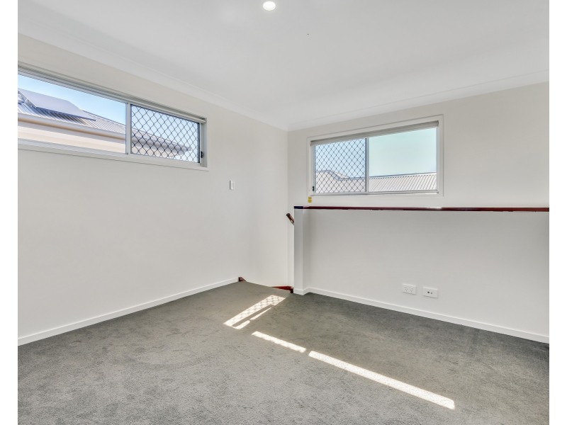 13 Shoalwater Street, Thornlands QLD 4164