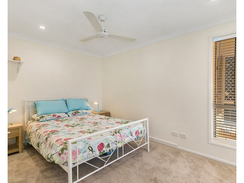 22 Delapine Place, Seventeen Mile Rocks QLD 4073
