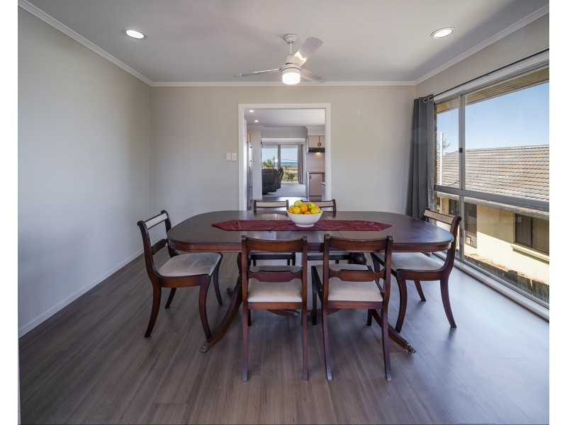 13 Heathwood Crescent, Qunaba QLD 4670