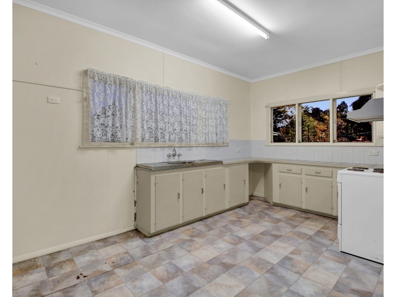 97 Denman Street, Greenslopes QLD 4120