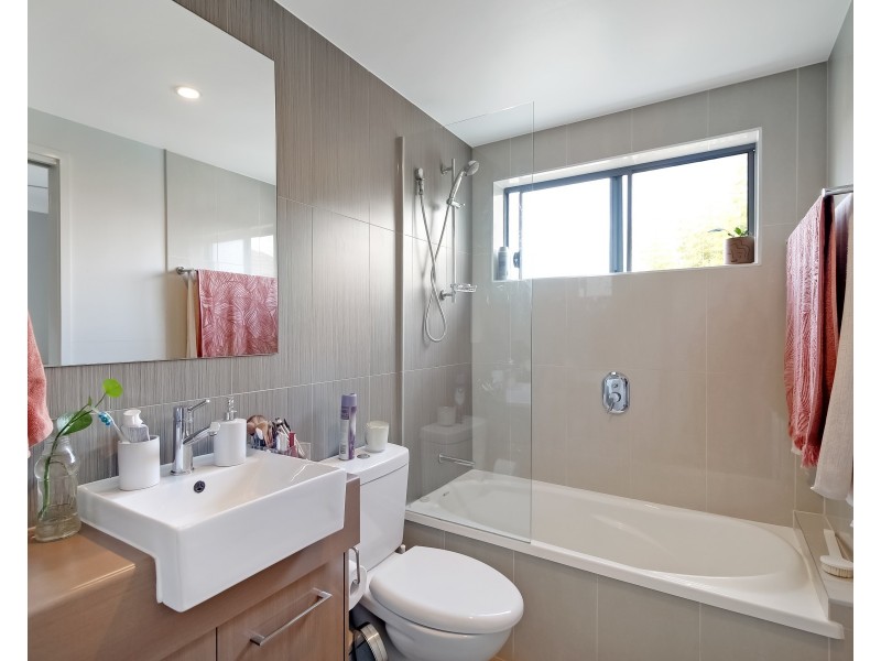 2/39 Atthow Parade, Nundah QLD 4012