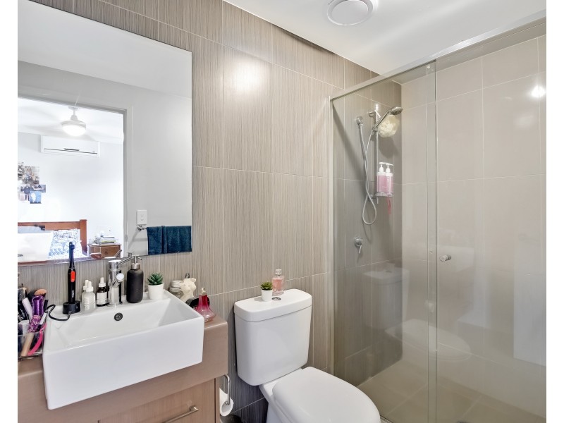 2/39 Atthow Parade, Nundah QLD 4012