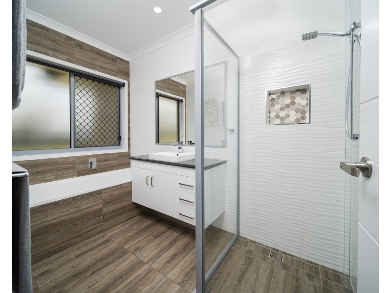 14a Crook Street, Kensington QLD 4670