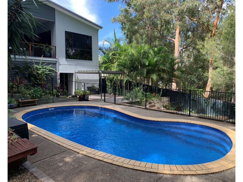 77 Gordon Circuit, Seventeen Mile Rocks QLD 4073