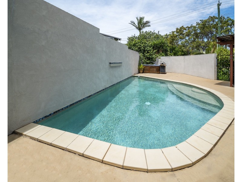 35C FE Walker Street, Bundaberg South QLD 4670