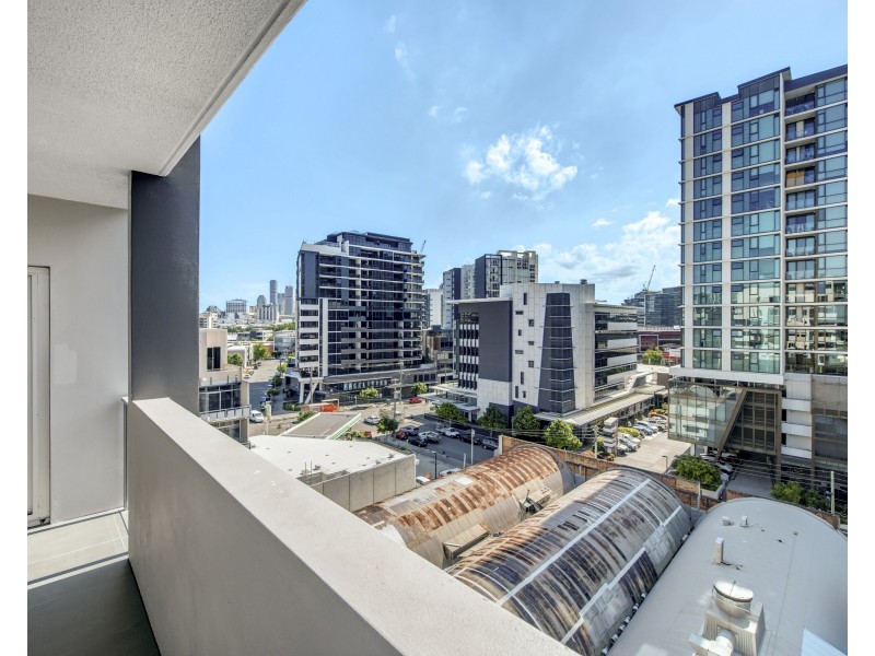 605/8 Kyabra Street, Newstead QLD 4006