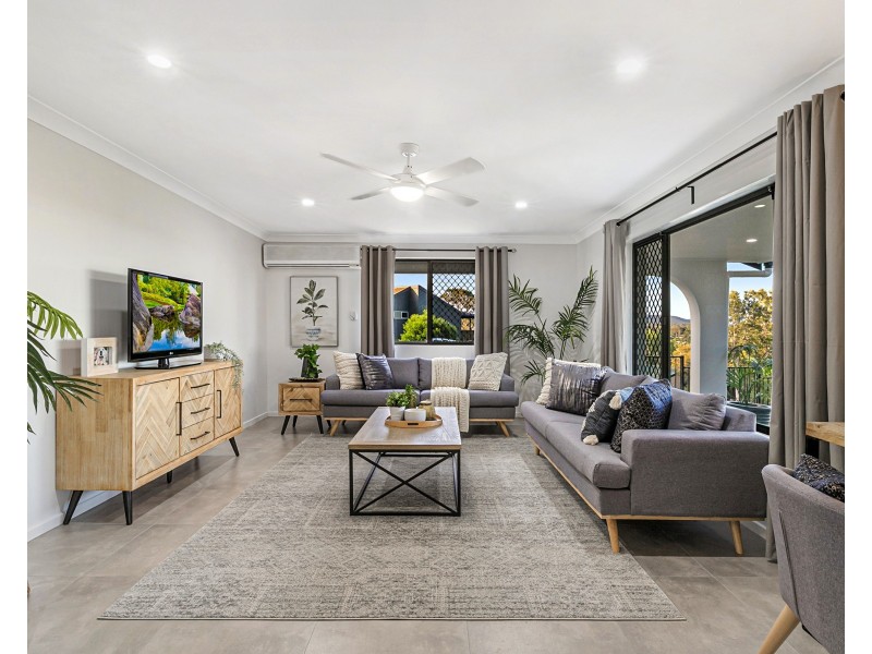 37 Sirocco Street, Jamboree Heights QLD 4074