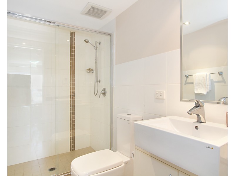 1108/11 Ellenborough Street, Woodend QLD 4305