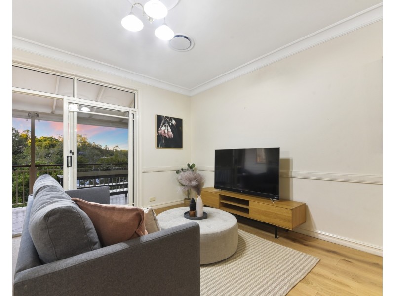 2/34 Montrose Road, Taringa QLD 4068