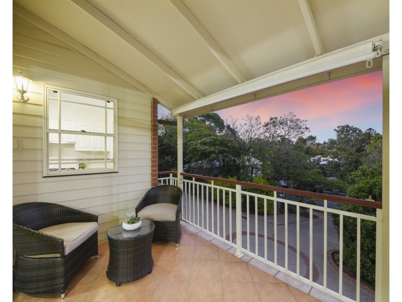 2/34 Montrose Road, Taringa QLD 4068