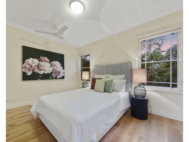 2/34 Montrose Road, Taringa QLD 4068