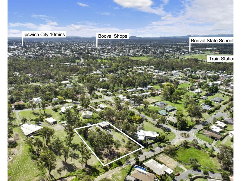 5 Trevis Court, Blackstone QLD 4304