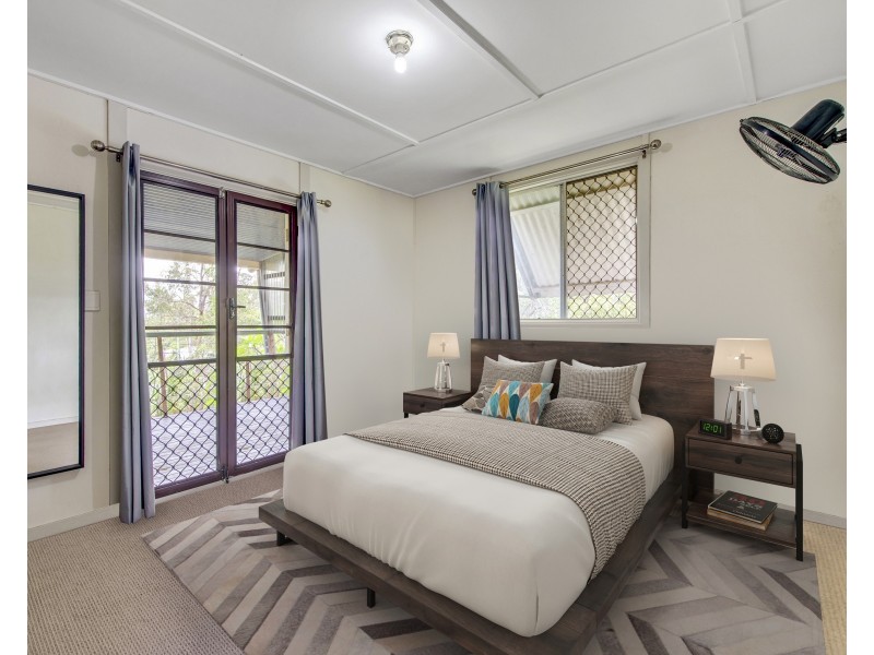 5 Trevis Court, Blackstone QLD 4304