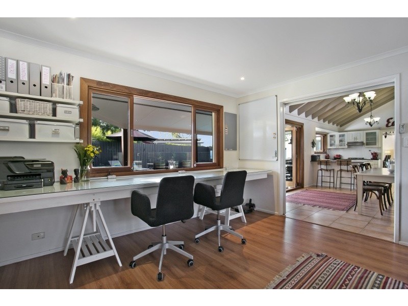 5 Everard St, Westlake QLD 4074