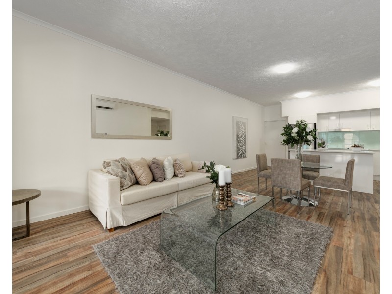 1/45 Regent Street, Woolloongabba QLD 4102