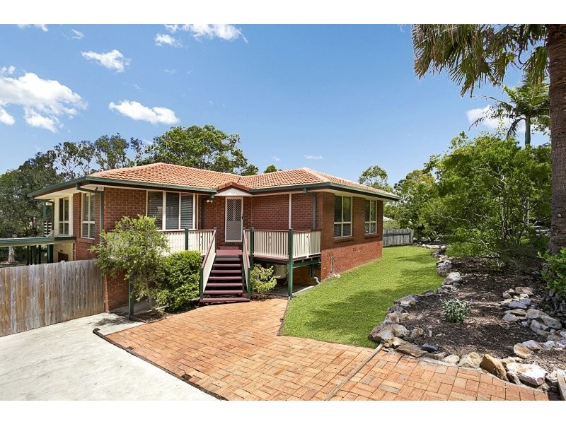 83 Fremont Street, Seventeen Mile Rocks QLD 4073