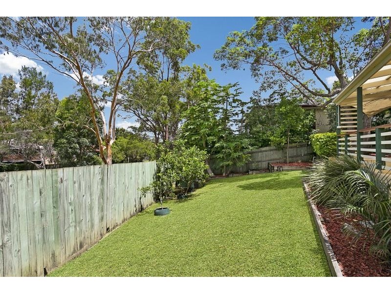 83 Fremont Street, Seventeen Mile Rocks QLD 4073