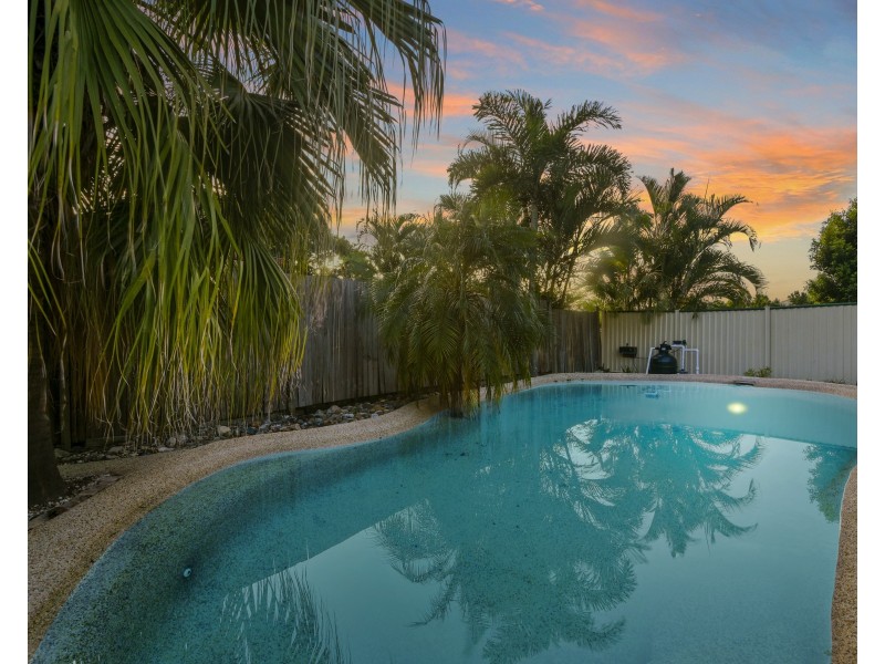 11 Prosser Street, Riverhills QLD 4074