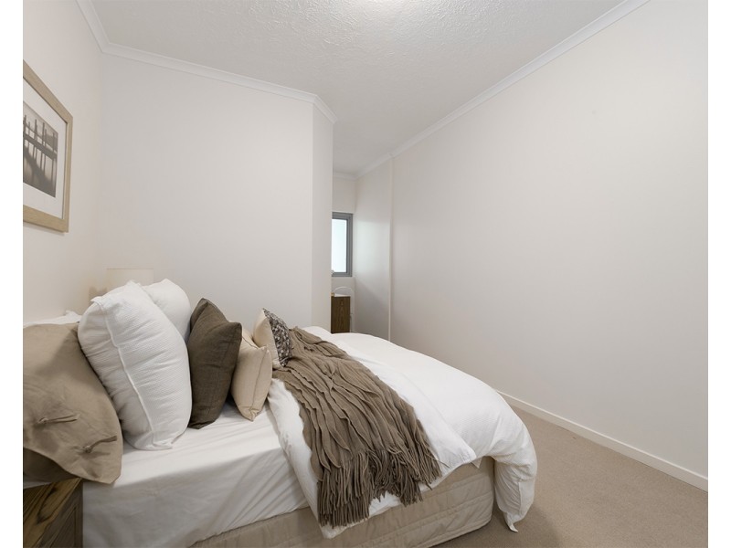 50/45 Regent Street, Woolloongabba QLD 4102