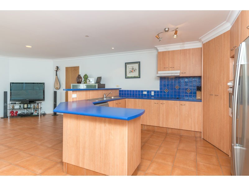 43 Angus Street, Sinnamon Park QLD 4073