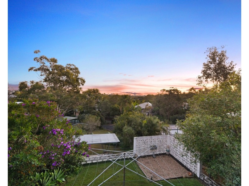 92 Majestic Outlook, Seven Hills QLD 4170