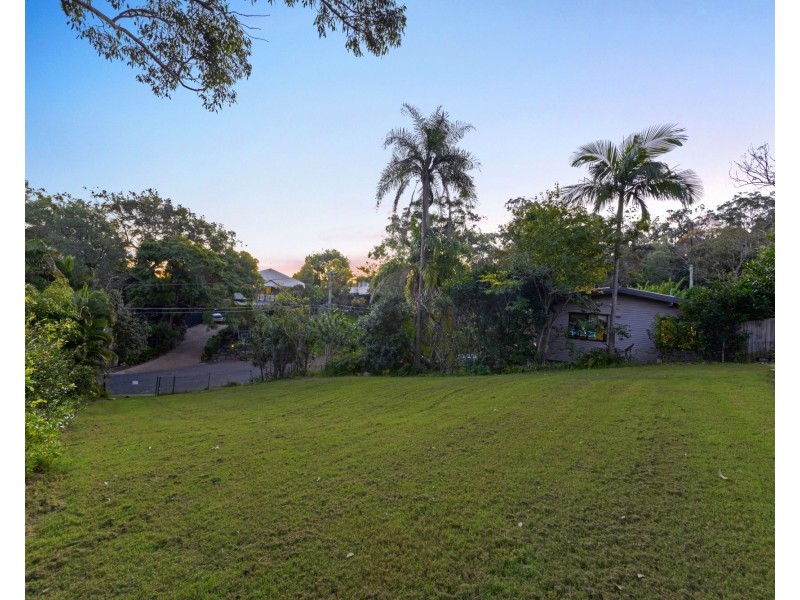 92 Majestic Outlook, Seven Hills QLD 4170