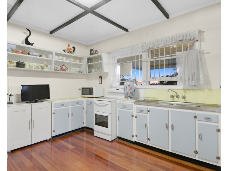 92 Majestic Outlook, Seven Hills QLD 4170