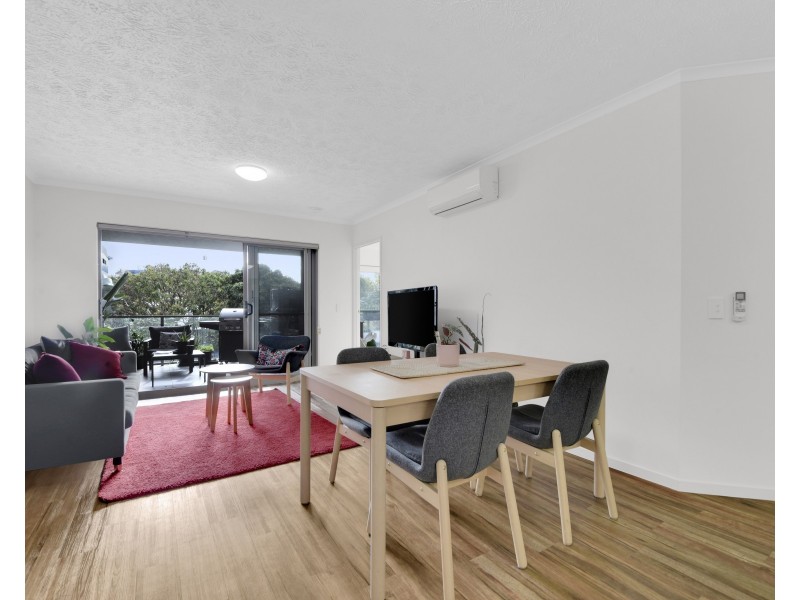 9/45 Regent Street, Woolloongabba QLD 4102