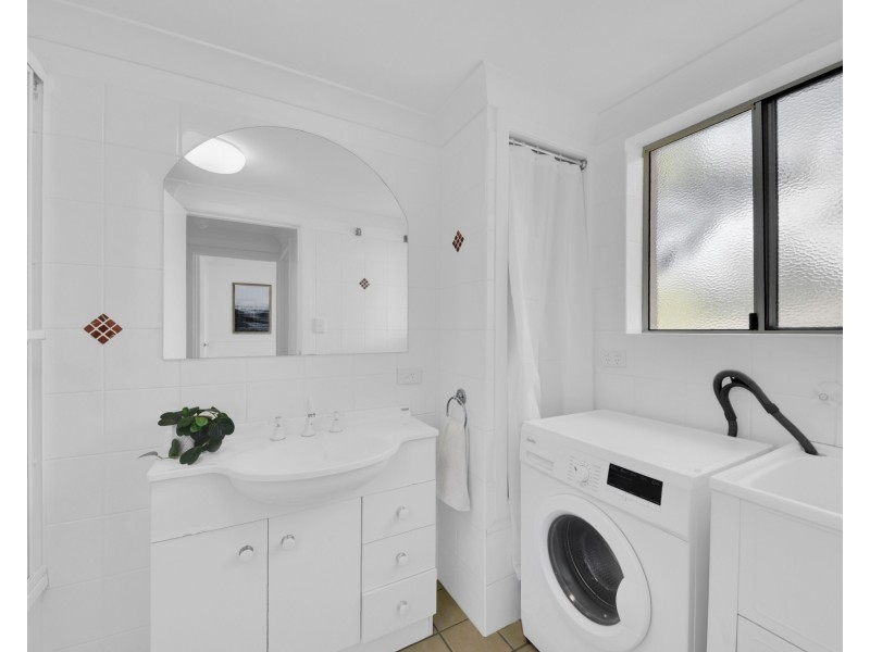 3/13-15 Humpybong Esplanande, Redcliffe QLD 4020