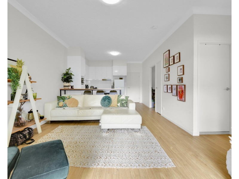 12/11 Lyons Terrace, Windsor QLD 4030