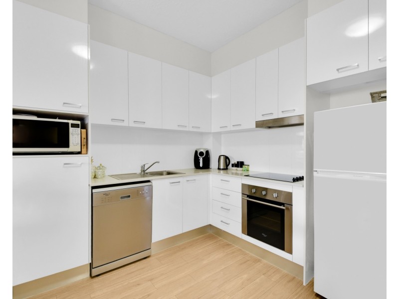 12/11 Lyons Terrace, Windsor QLD 4030