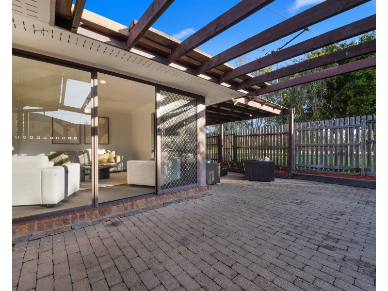 33 Trafalgar Drive, Kippa-ring QLD 4021