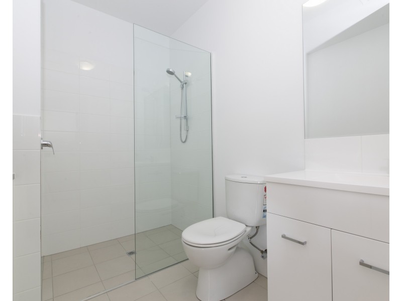 24/11 Lyons Terrace, Windsor QLD 4030