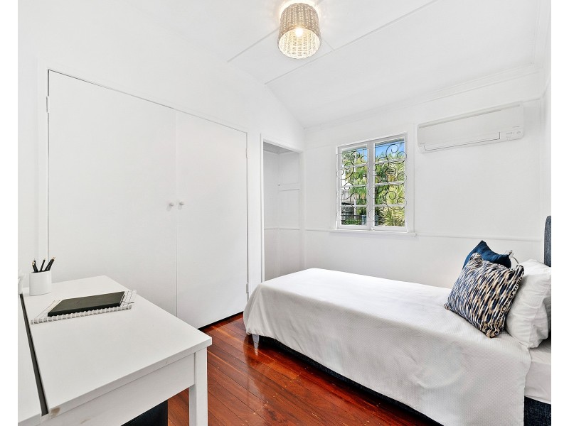 9 Aldgate Street, Everton Park QLD 4053