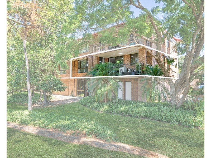 2/104 Clarence Road, Indooroopilly QLD 4068