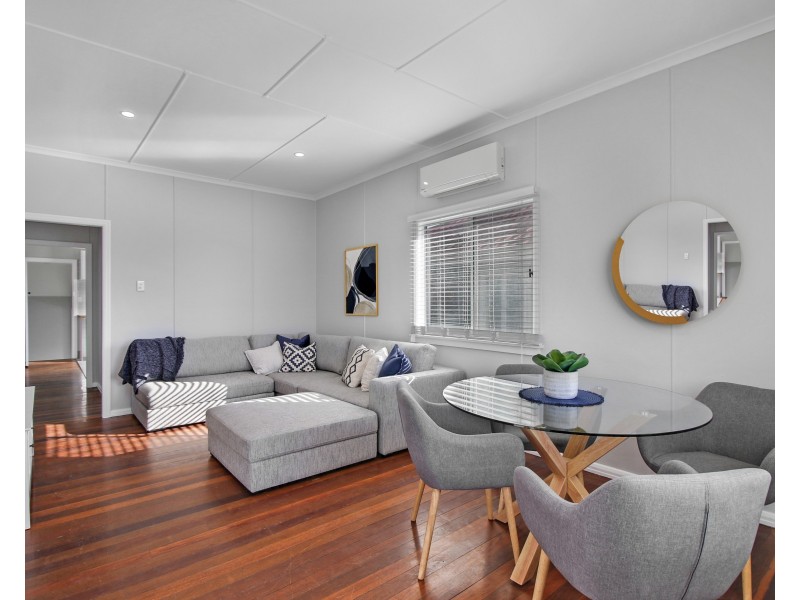 2304 Wynnum Road, Wynnum QLD 4178